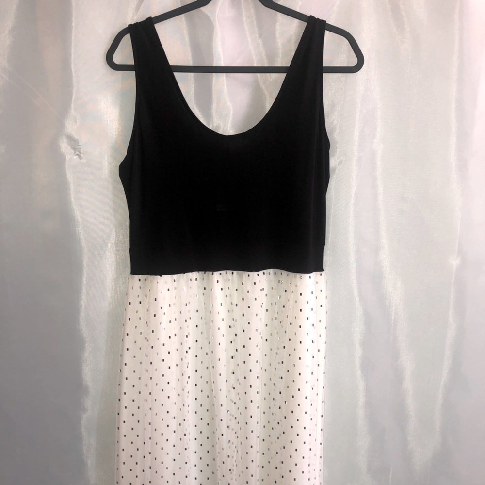 Black and White Above the Knee Dress